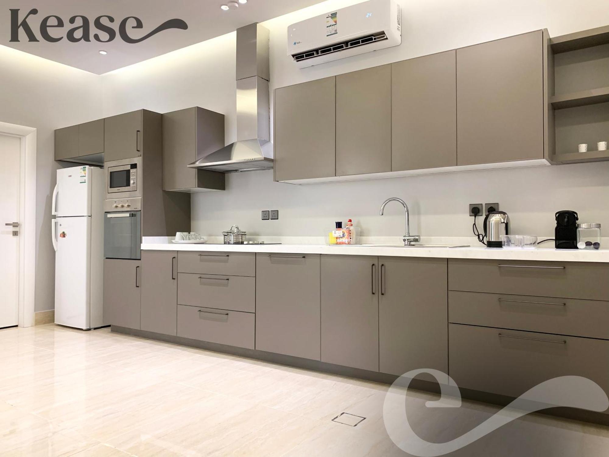 Apartment Kease Mughrizat Royal Touch *